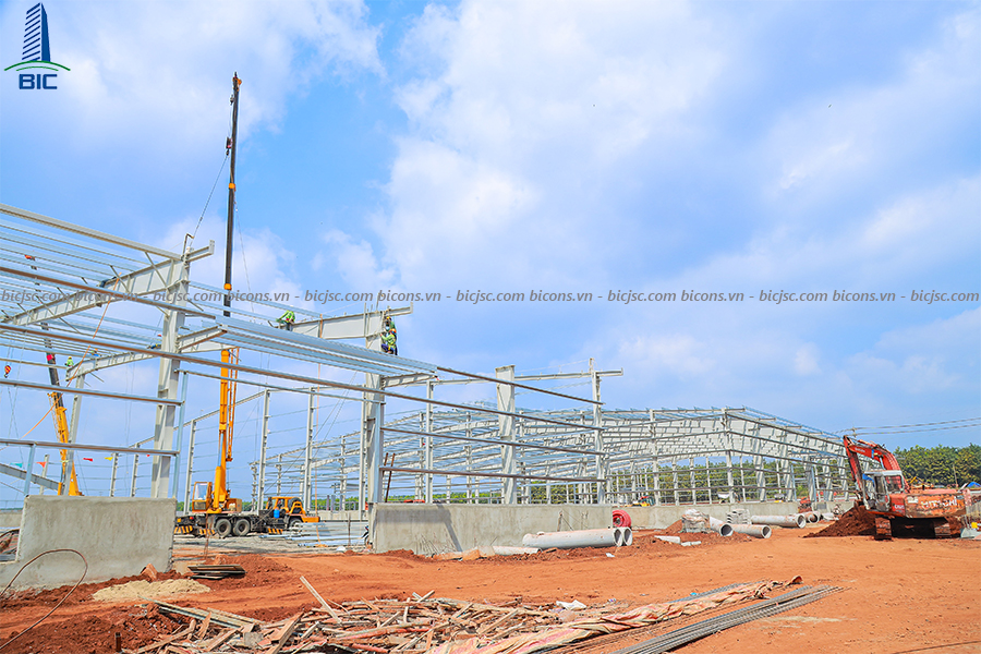 Construction and Installation of Steel Structure Factory Project Viet My Dong Nai