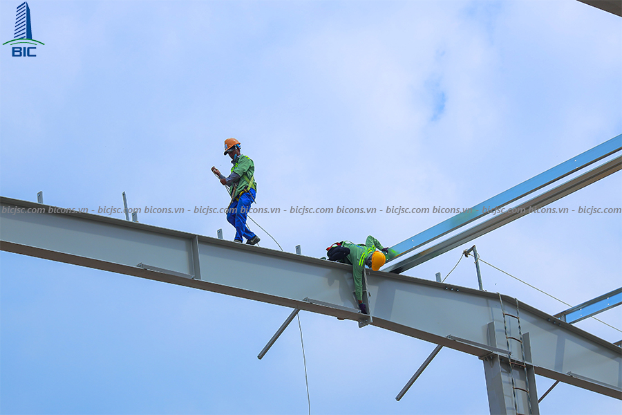 Construction and Installation of Steel Structure Factory Project Viet My Dong Nai