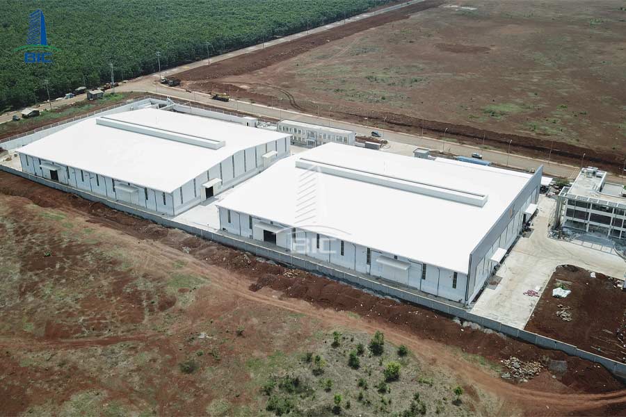 nhà xưởng kết cấu thép