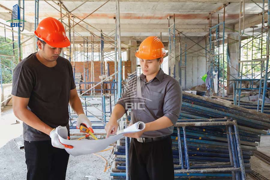 nhà thầu phụ, tổng thầu xây dựng