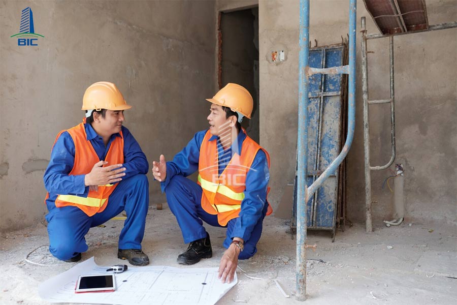 nhà thầu phụ, tổng thầu xây dựng