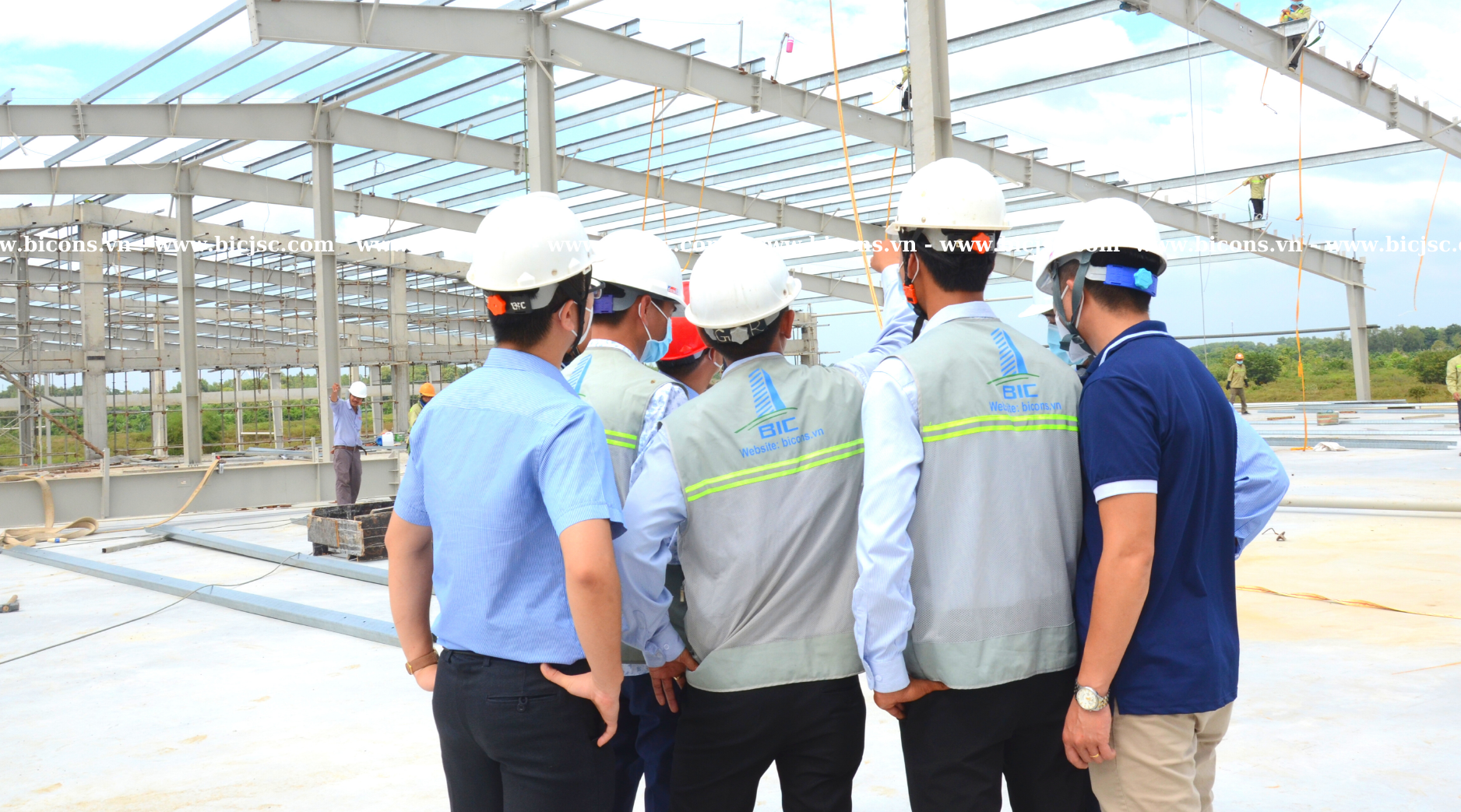 VISIT THE MERRY – CHAU DUC CONSTRUCTION