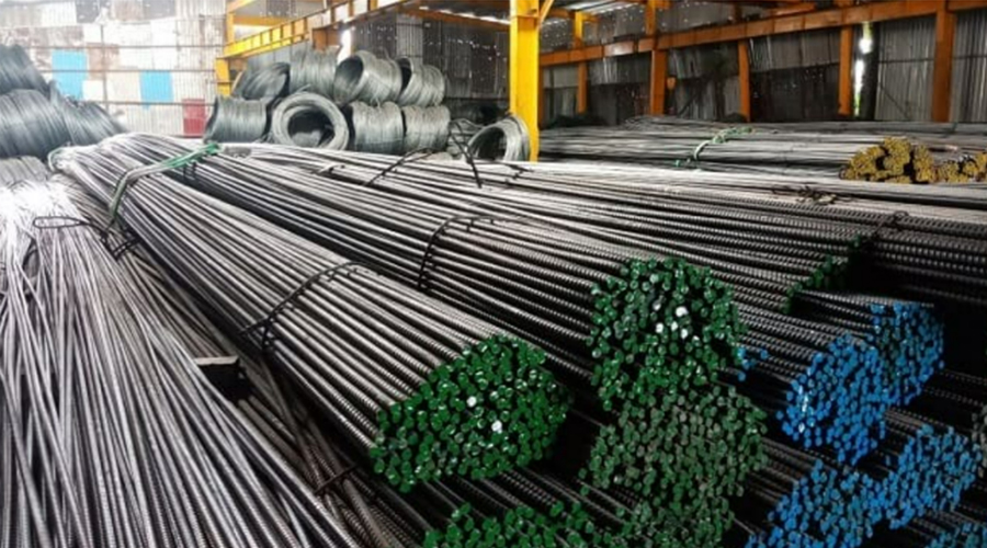 Giá thép trong nước tiếp tục điều chỉnh giảm