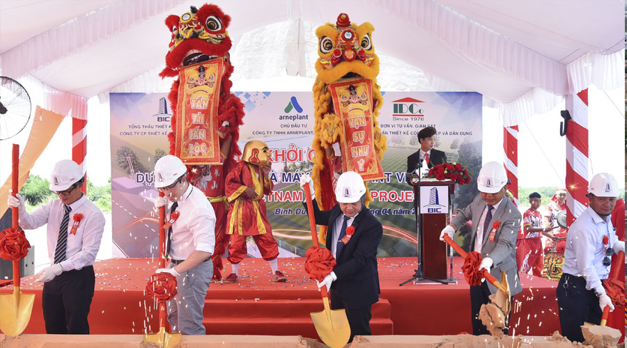 BREAKING FESTIVAL OF ARNEPLANT . FACTORY CONSTRUCTION PROJECT